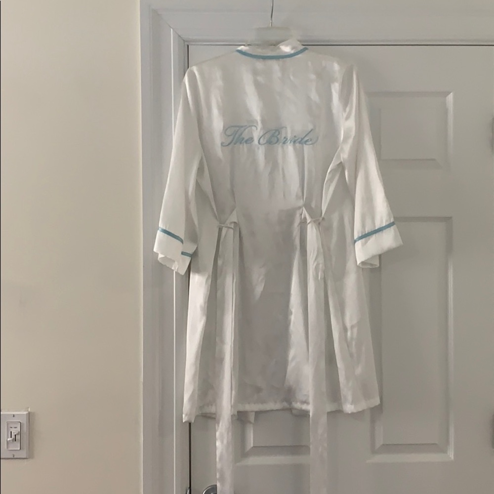 Bride Silk Robe NWOT - Picture 3 of 4
